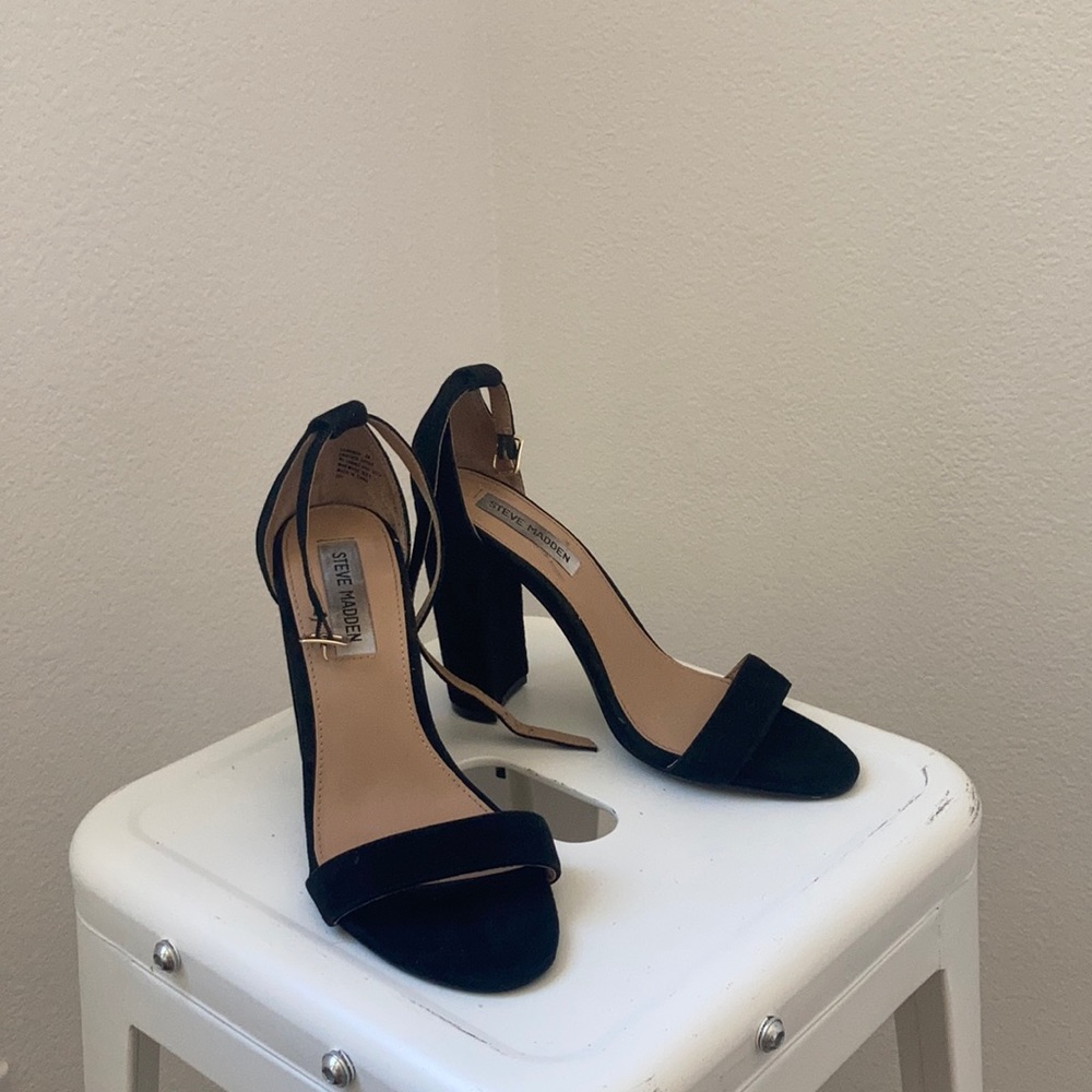 velvet ankle strap heel